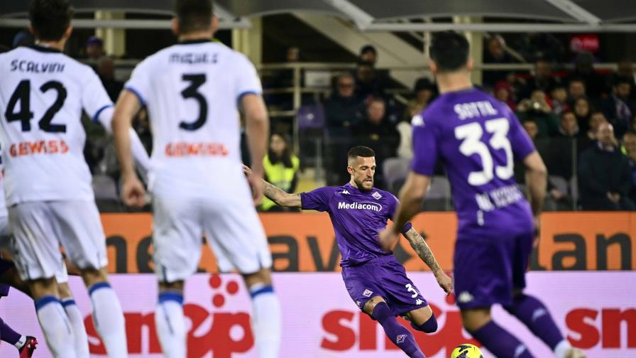 Fiorentina estira a 14 racha invicta al empatar con Atalanta