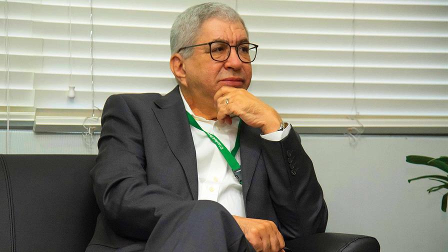 Proponen nombrar vía de Moca en honor a Adriano Miguel Tejada