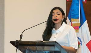 Yeni Berenice: MP cuidará derechos de imputados en ley de bienes incautados que estudian los diputados