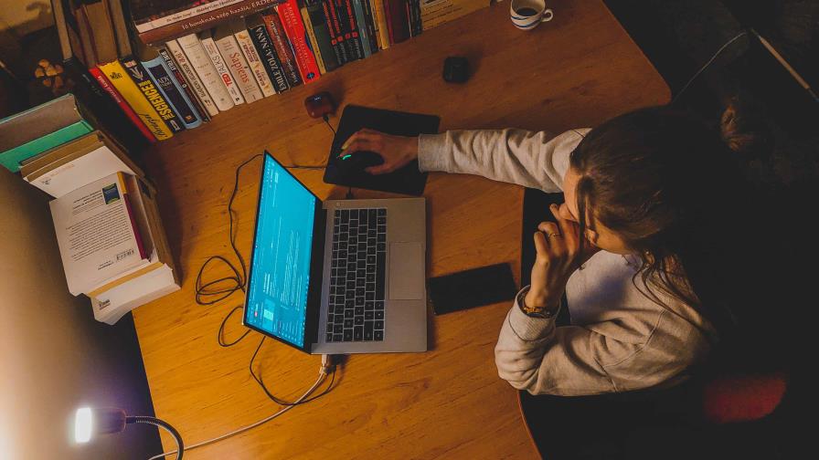 ¿Cómo crear una oficina en casa que sea productiva?