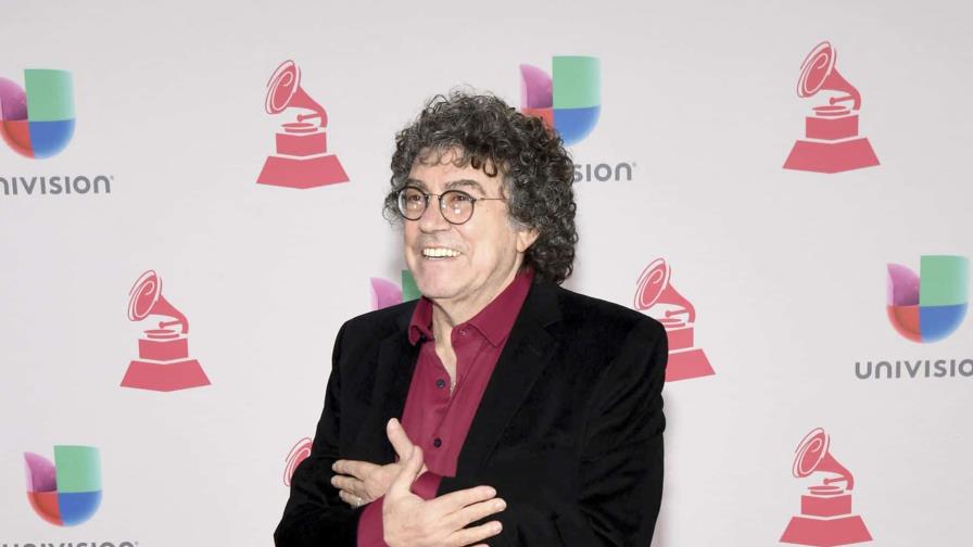 El cantautor argentino Piero está estable en una clínica de Buenos Aires