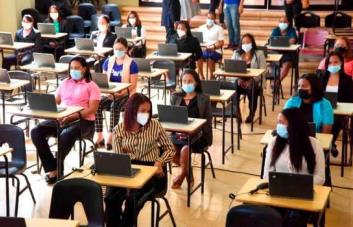 El Minerd prepara concursos para docentes por área curricular y zona geográfica El Minerd prepara concursos para docentes por área curricular y zona geográfica