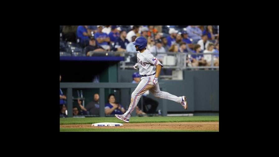 Semien y García logran jonrones y los Rangers apalean a Reales