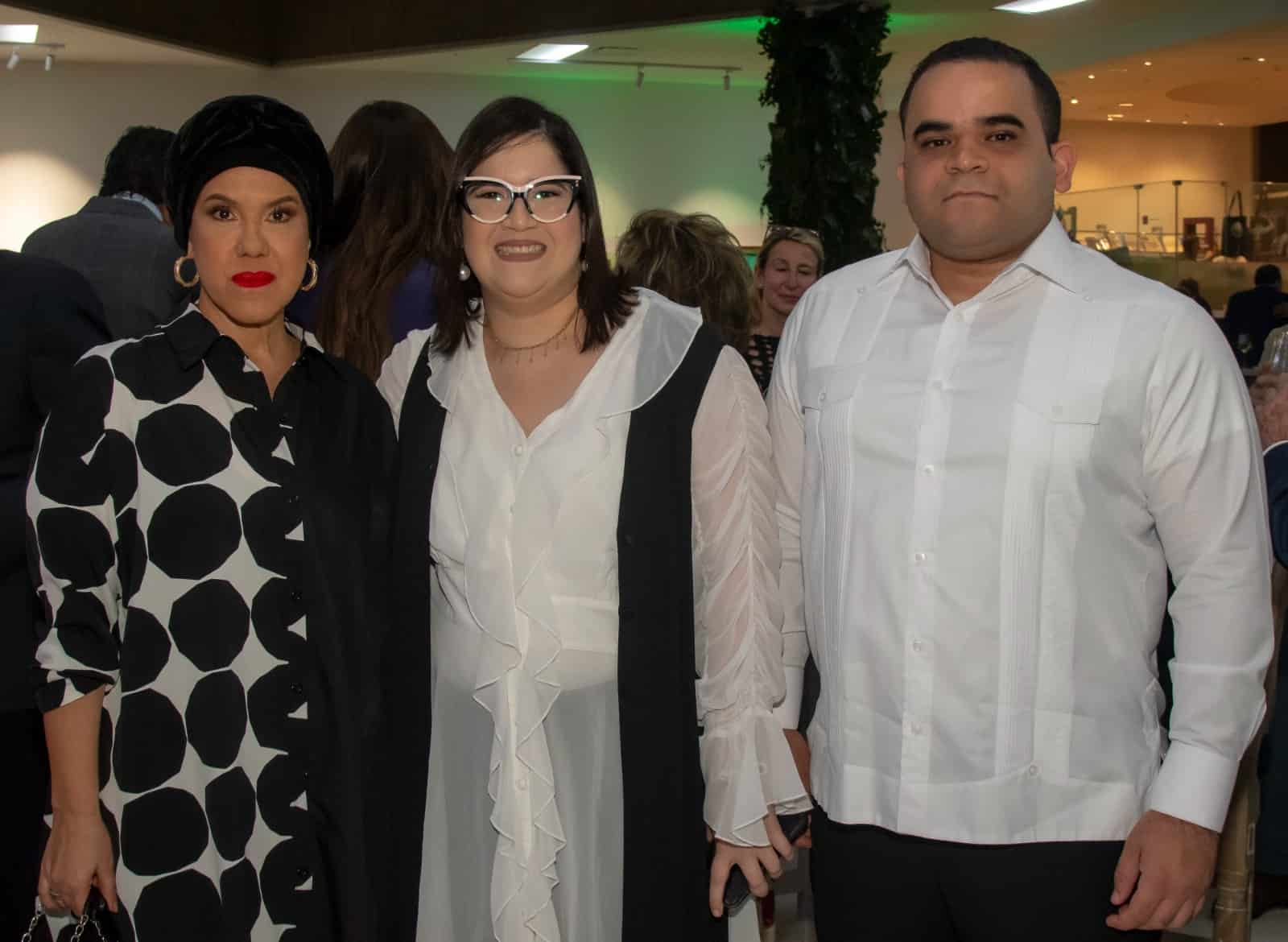 María Castillo, Daniela Tovar y Jorge Durán.