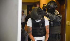 Abogados de neerlandeses dicen fueron desnudos a defenderlos ante la Suprema Corte de Justicia