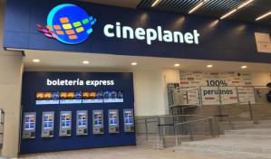 Empresa de peruano m&aacute;s rico criticada por tirar basura a r&iacute;o