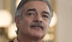 Amputan brazo al actor David Ostrosky