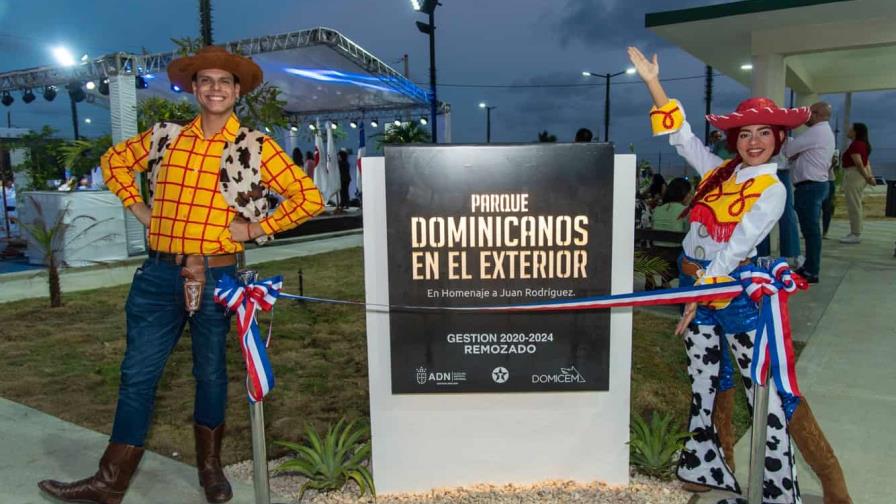 ADN entrega parque en honor a los dominicanos en el exterior