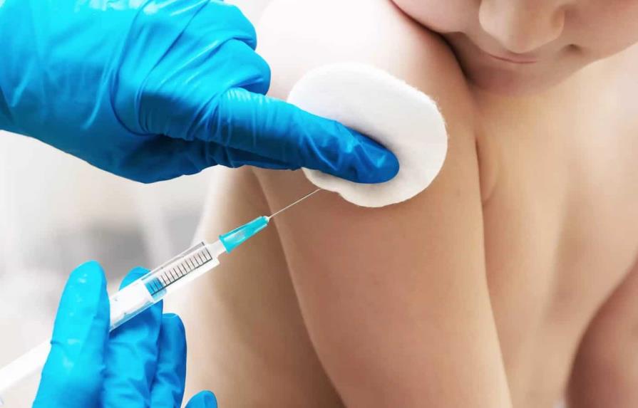 EE.UU. levantará la vacunación obligatoria de COVID-19 para viajeros extranjeros