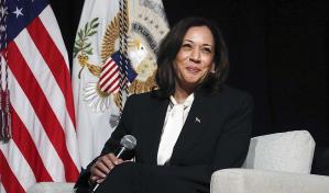Kamala Harris visita Miami para hablar de resiliencia a la crisis climática