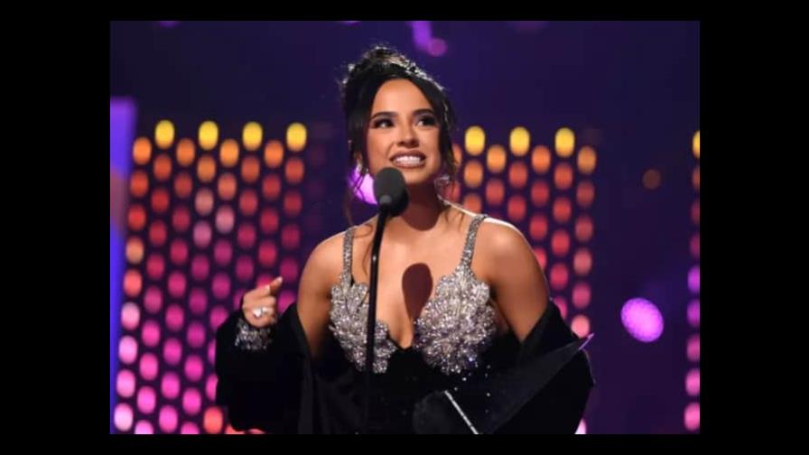 Becky G, Romeo y Bad Bunny, entre los ganadores del Latin American Music Awards 2023