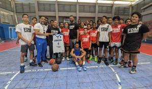 FDM Athletics lleva a cabo en Santiago un campamento de baloncesto