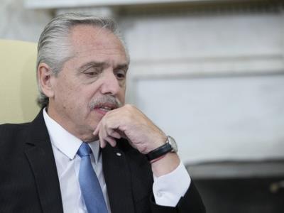 Prohíben salir de Argentina al expresidente Alberto Fernández