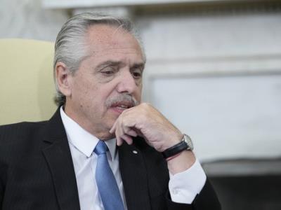 Alberto Fernández,  imputado por malversación de fondos
