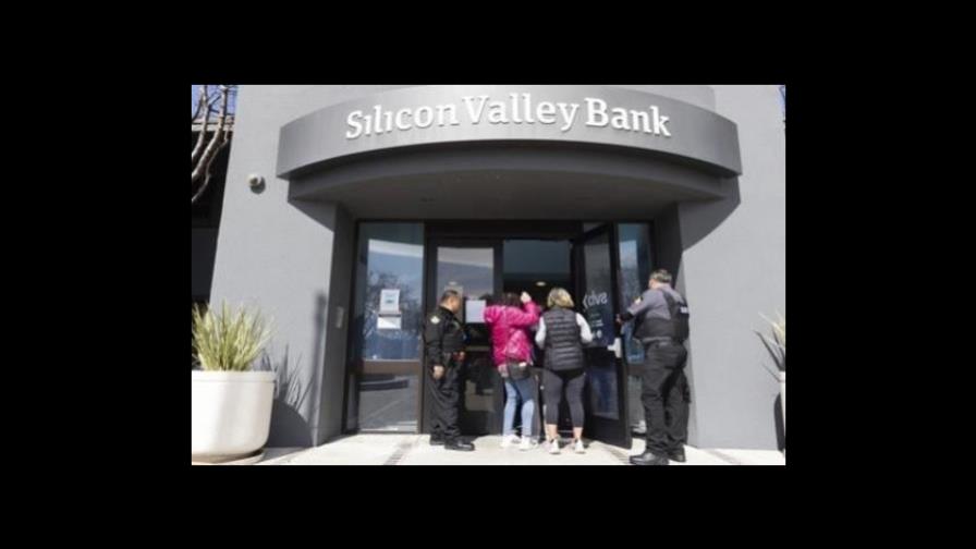 La Fed evalúa las lagunas que enmascararon las pérdidas en activos de Silicon Valley Bank La Fed evalúa las lagunas que enmascararon las pérdidas en activos de Silicon Valley Bank
