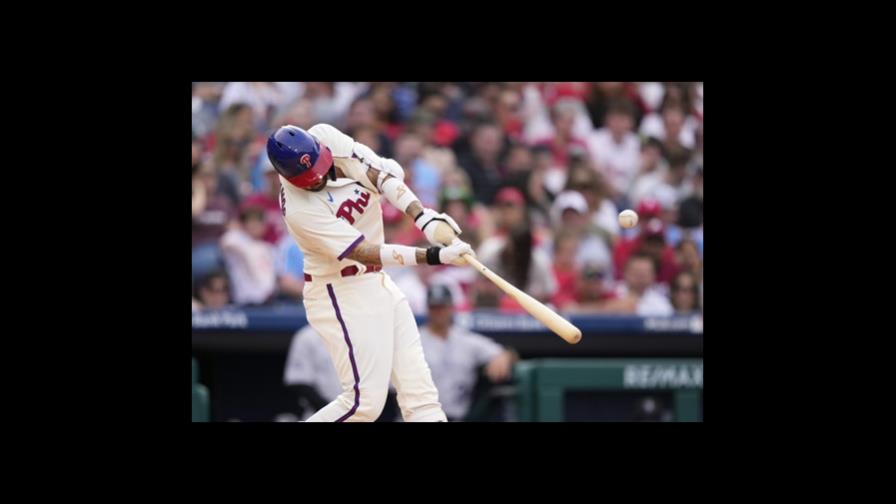 Pache y Castellanos jonronean, Filis vencen a Rockies