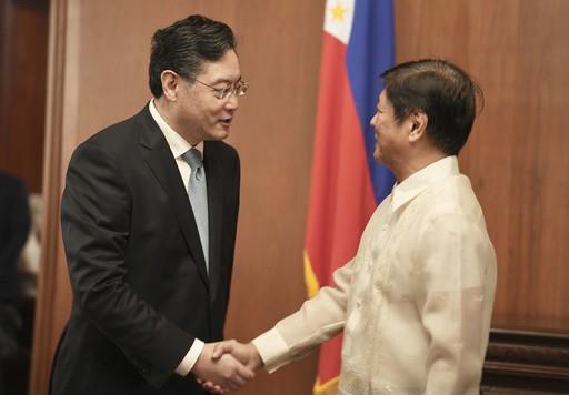 China se dice dispuesta a resolver problemas con Filipinas