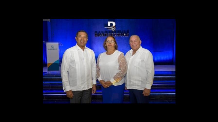 Banreservas agasaja a sus clientes de San Cristóbal