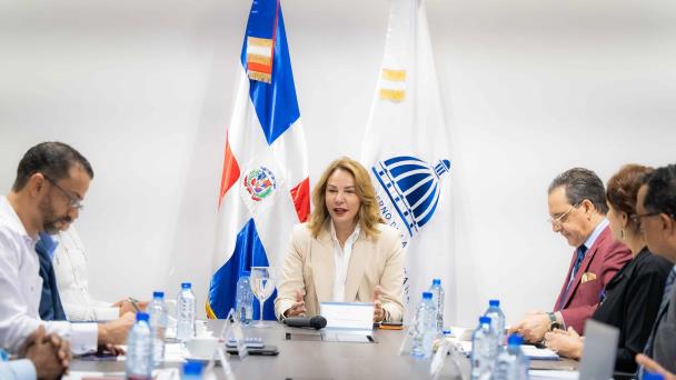 Ministra de Cultura encabeza reunión del Consejo Intersectorial para la Política del Libro, la Lectura y las Bibliotecas