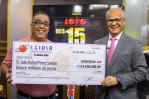 Ganador de 15 millones de la Loto ampliará su “colmadito” e invertirá para el futuro de su familia Ganador de 15 millones de la Loto ampliará su “colmadito” e invertirá para el futuro de su familia