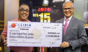 Ganador de 15 millones de la Loto ampliará su “colmadito” e invertirá para el futuro de su familia