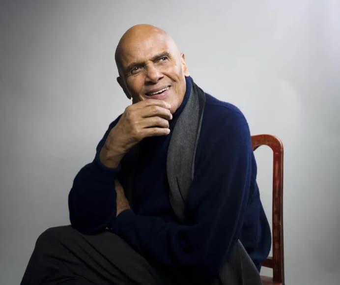 Biden, Obama y artistas rinden homenaje al actor Harry Belafonte