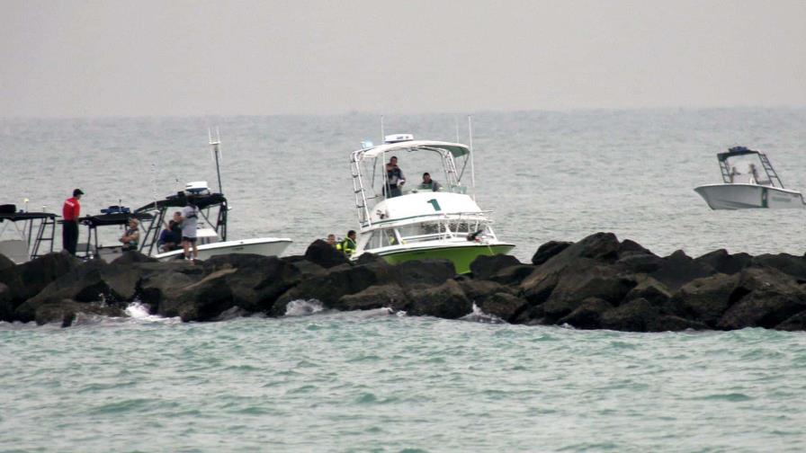 Un padre y su hija mueren ahogados arrastrados por resaca marina en Florida