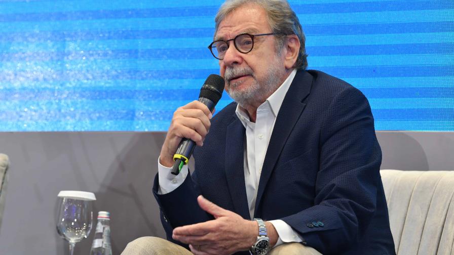 Juan Luis Cebrián: “La democracia es un sistema basado en la opinión pública; necesita de la opinión publicada” Juan Luis Cebrián: “La democracia es un sistema basado en la opinión pública; necesita de la opinión publicada”