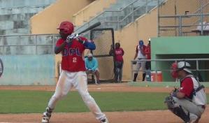 Ley de Béisbol baja al 30% la retención del bono de firma para fideicomiso