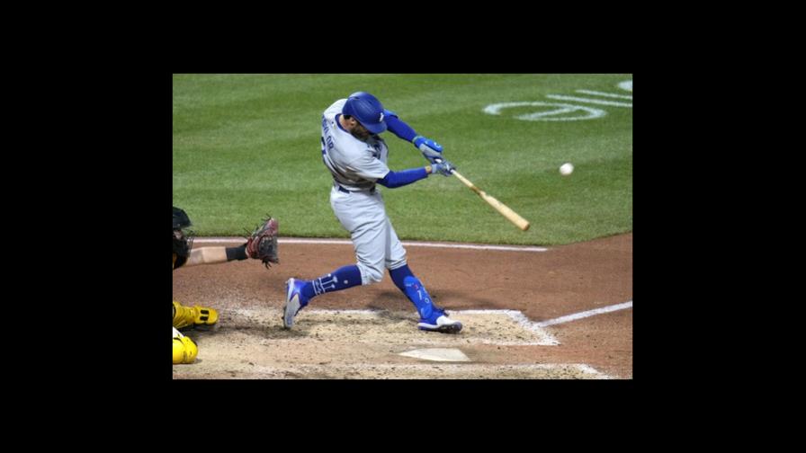 HR de Taylor corona rally de Dodgers ante Piratas