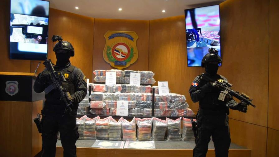 Decomisan 324 paquetes de cocaína en La Romana; investigan si guardan relación con decomiso de ayer