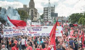 Uruguay aprueba reforma jubilatoria que aumenta edad de retiro a 65 años