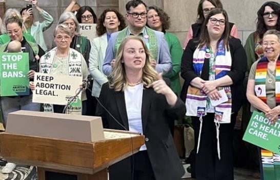 Nebraska arranca la segunda ronda de debate para la prohibición al aborto