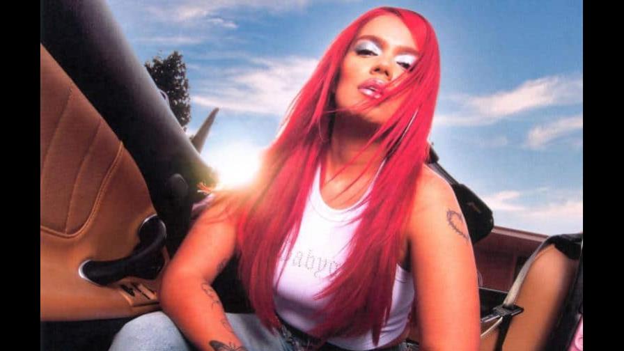 Karol G anuncia gira Mañana será bonito con divertido video; empezará en EE.UU.