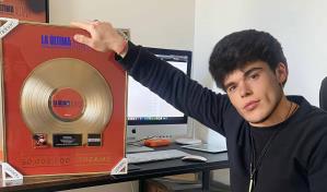 Dominicano Max Borghetti recibe disco de oro por La última de Disney