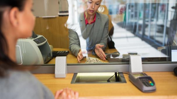 El sector financiero lidera entre los que mejor pagan a sus empleados, según Asociación de Bancos