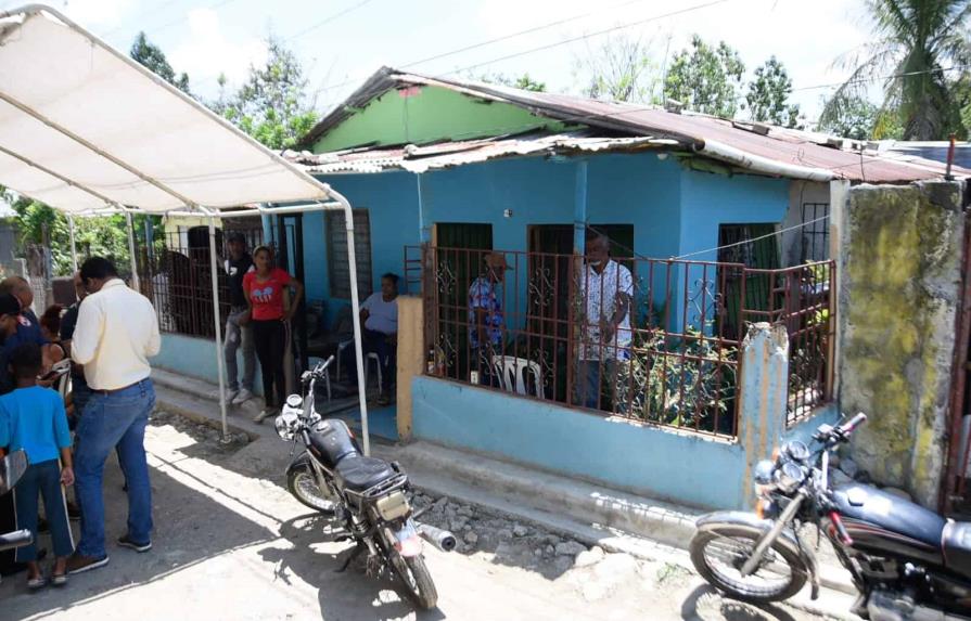 Vecinos están sorprendidos por triple homicidio en Bonao
