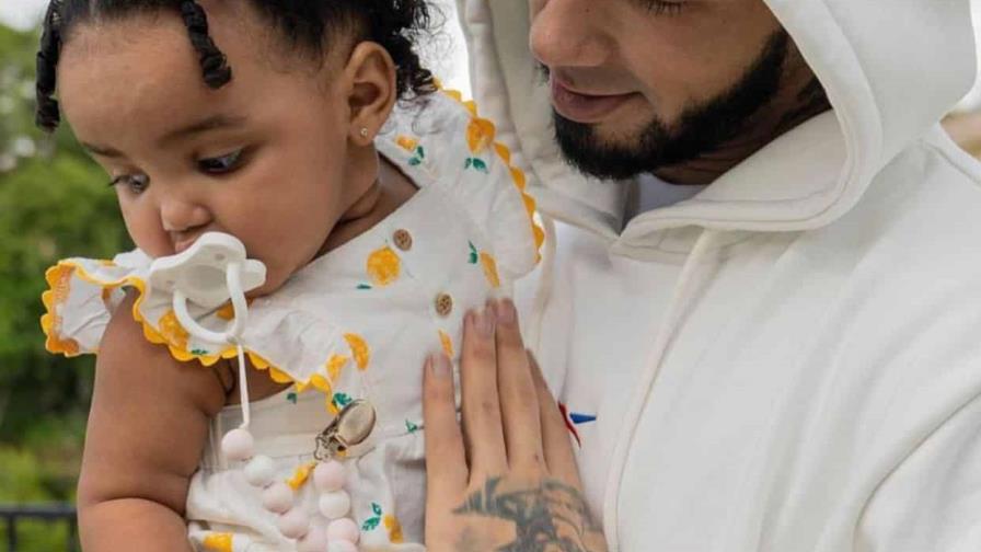 Anuel AA presenta por primera vez a su hija mayor Gianella: Súper hermosa