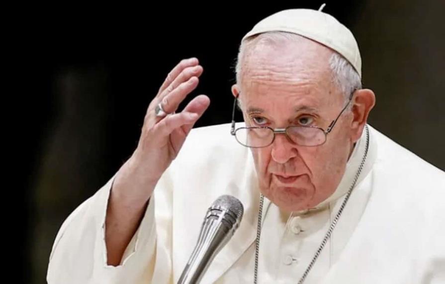 El papa pide a Europa ocuparse de la inmigración sin excusas ni dilaciones