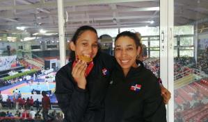 Génesis Jacobo Furcal, una atleta de oro en arquería y en el taekwondo