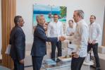 Presidente Luis Abinader se reúne con canciller de la India en inicio de visita oficial