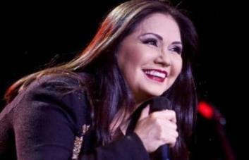 Ana Gabriel: Santo Domingo, República Dominicana, ya estoy aquí para ti