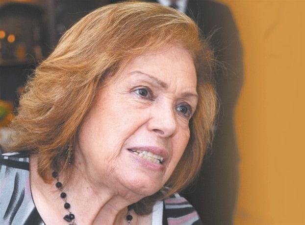 Muere Monina Solá, la máxima representación del teatro dominicano