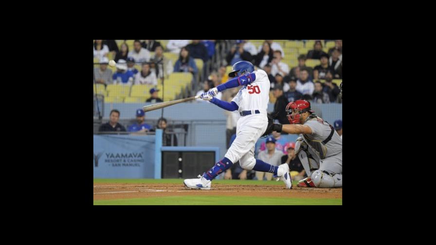 Betts y Muncy guían a Dodgers a triunfo sobre Cardenales Betts y Muncy guían a Dodgers a triunfo sobre Cardenales