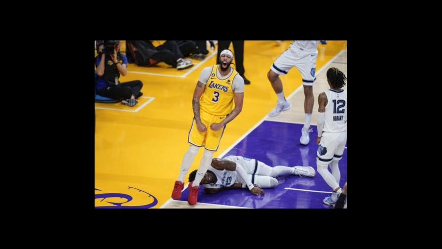 Lakers trituran a Grizzlies y los eliminan