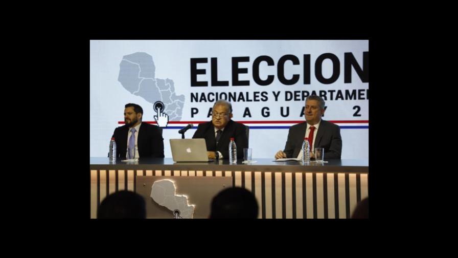 Abren los centros de votación para elegir al nuevo presidente de Paraguay