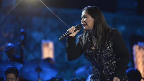 Ana Gabriel abarrota el Palacio de los Deportes en su primera función en Santo Domingo