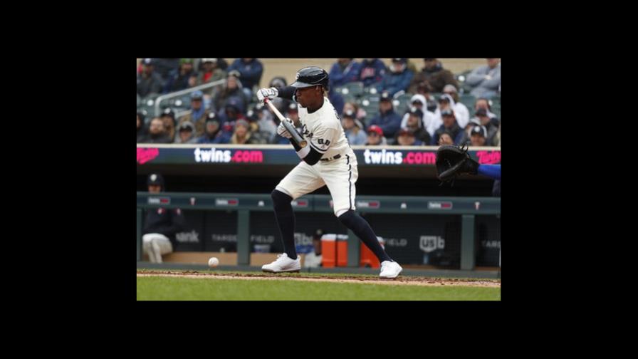 Buxton y Gray guían a Mellizos para vencer a Reales Buxton y Gray guían a Mellizos para vencer a Reales