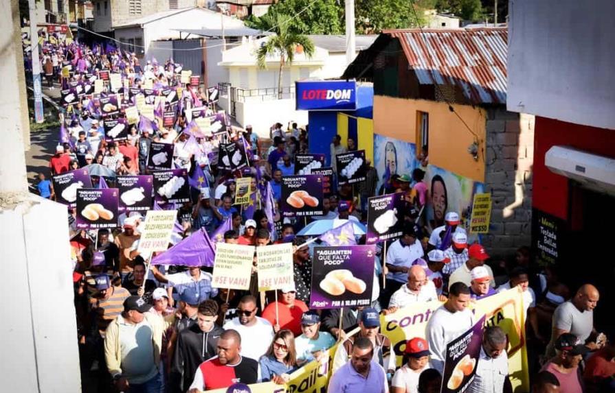 El PLD marcha en Moca contra alto costo de la vida y la inseguridad