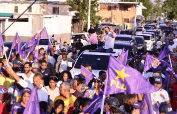 Abel Martínez se suma a marcha pacífica en SPM por el alto costo de la vida